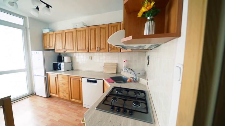 Nové bývanie - kuchyňa pred